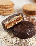 Havanna - Chocolate Alfajor with Seeds - (Chia - Sesame - Sunflower Poppy Seeds Flax and Quinoa) 70% Cocoa - Box of 4 Units - 220g Gluten Free